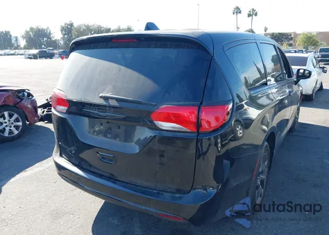 2020 Chrysler Pacifica Touring из США, поврежденный, VIN 2C4RC1FG4LR150194